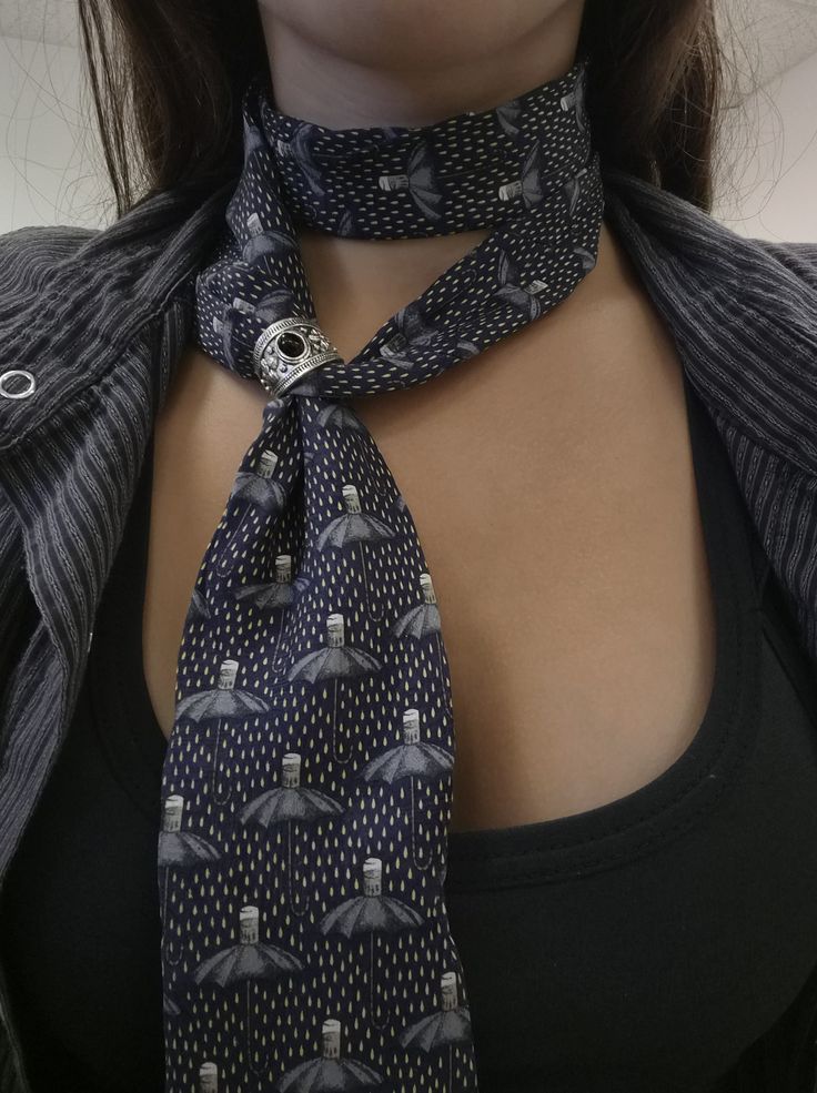 Oscar de la Renta Striped Tie