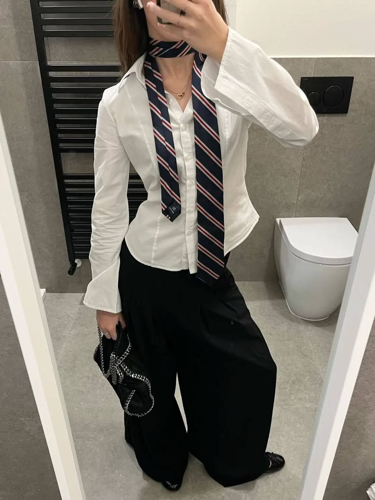 Oscar de la Renta Striped Tie