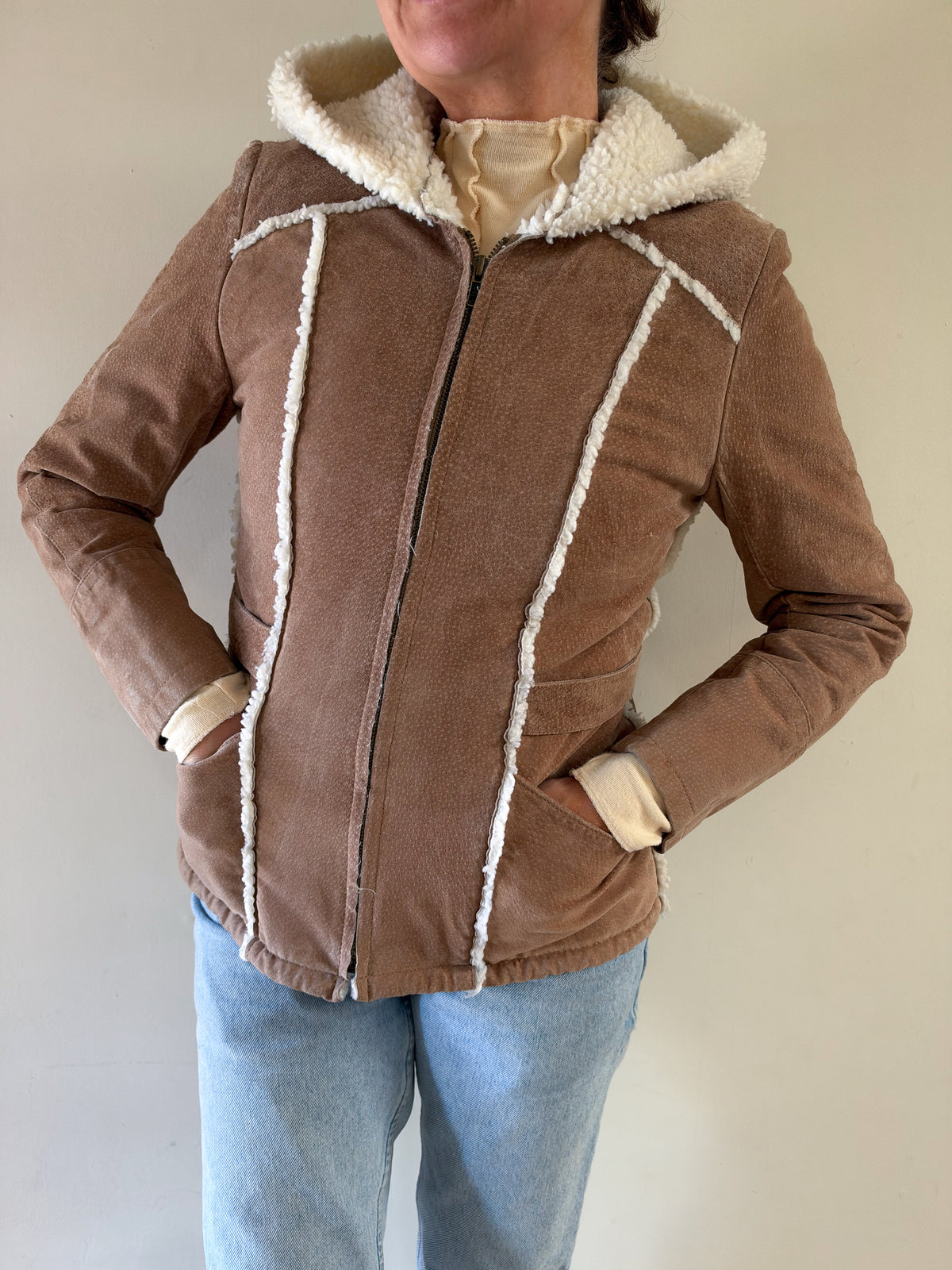 Y2K 💛 🌙  ⭐️ Hooded Suede & Faux Sherpa-Lined Jacket