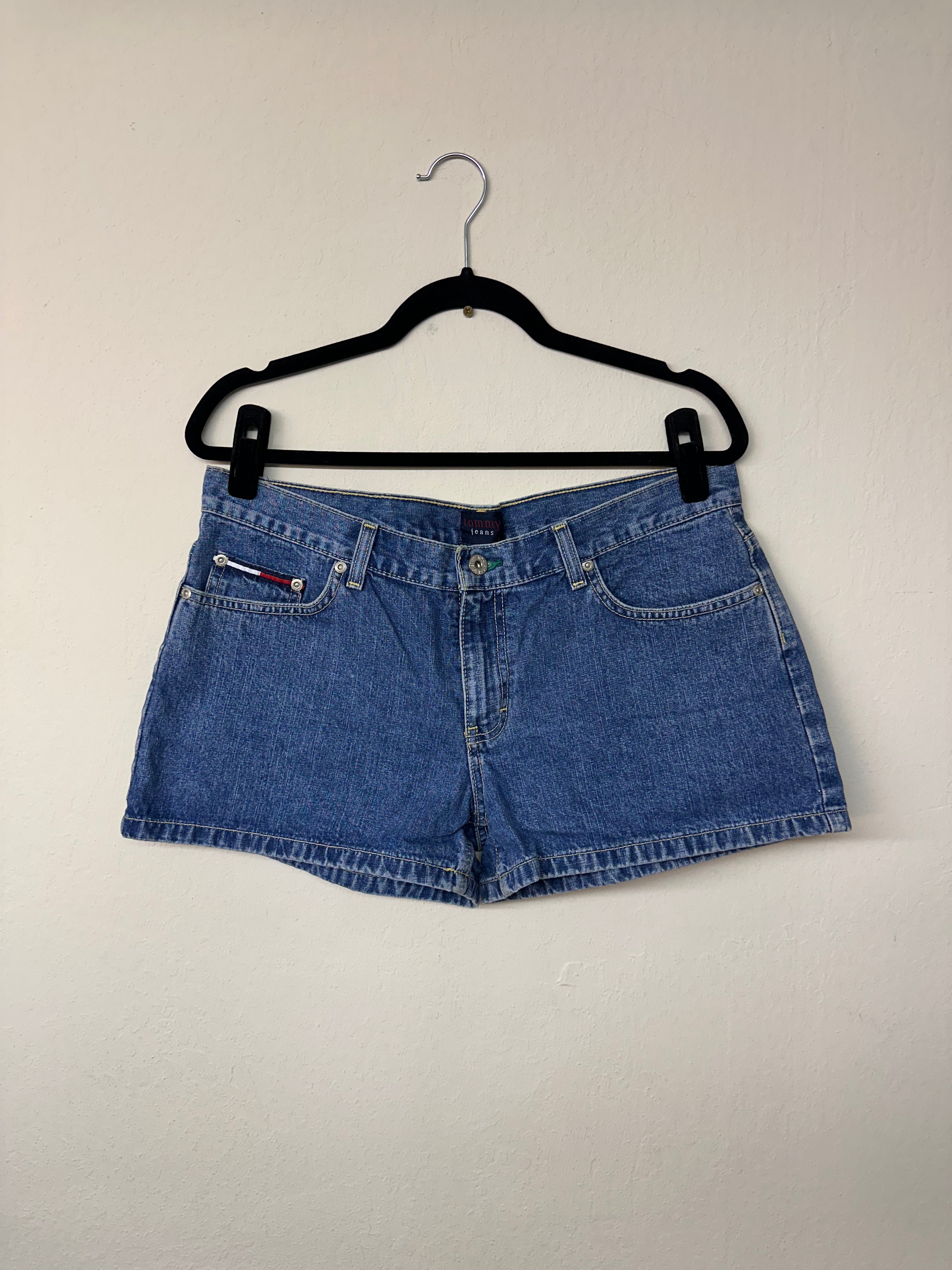 Y2K Tommy Jeans Mid Rise Medium Wash Short Shorts