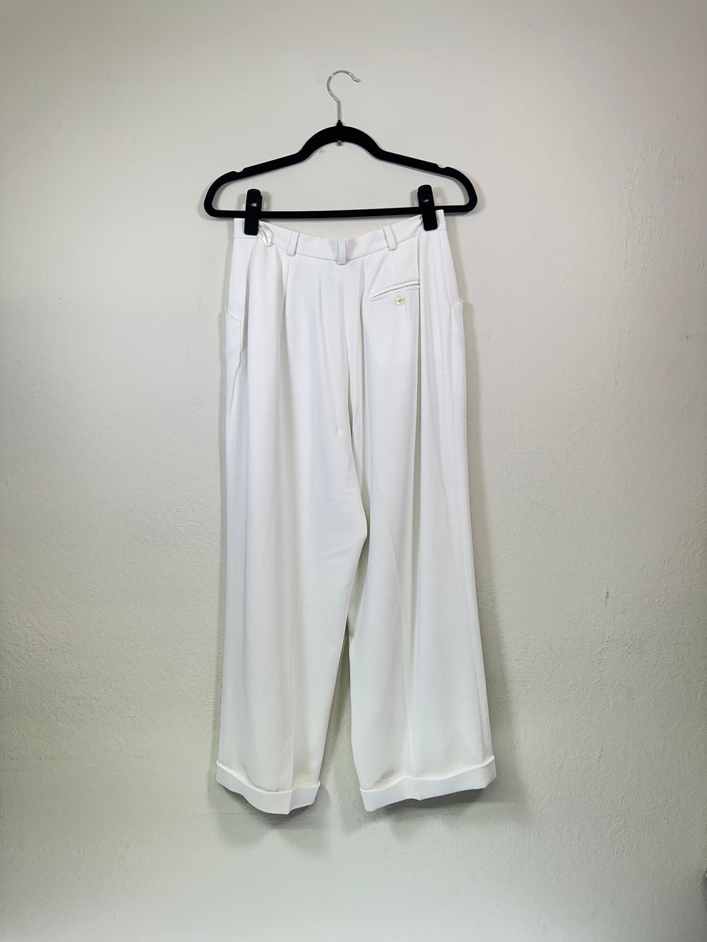 90s Jones New York White Cropped Trousers