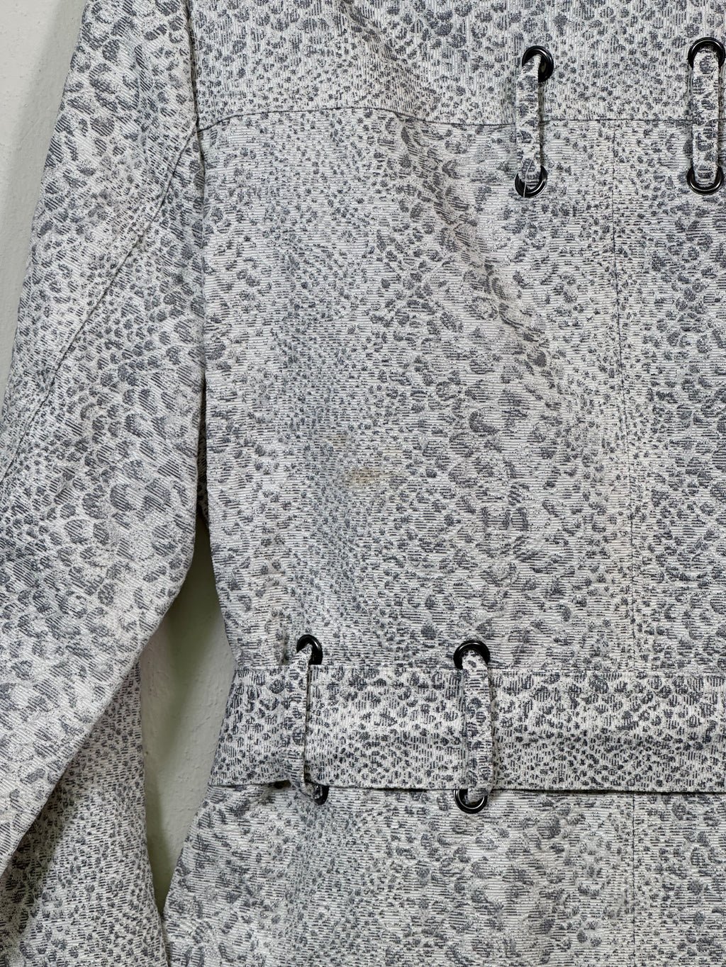 Y2K Chico's Snake Print White & Grey Belted Jacket