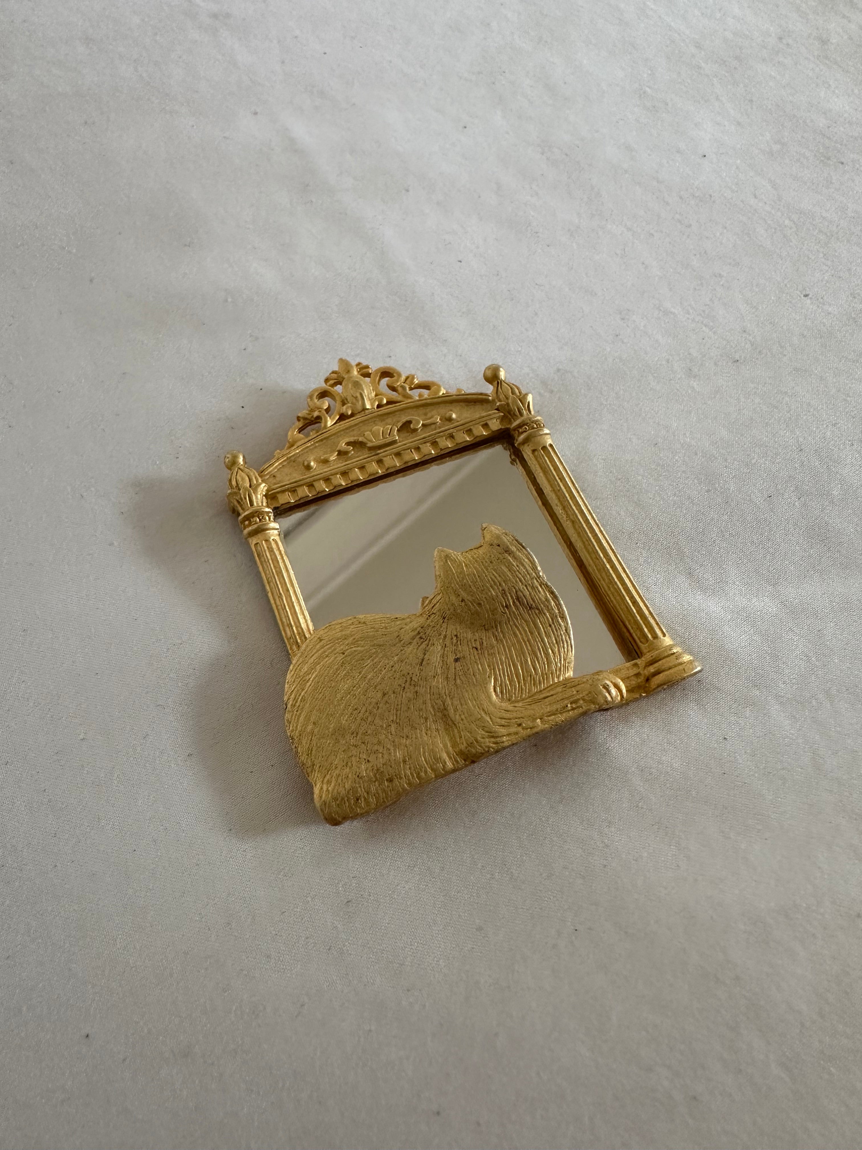 JJ Gold Cat Vanity Mirror Brooch