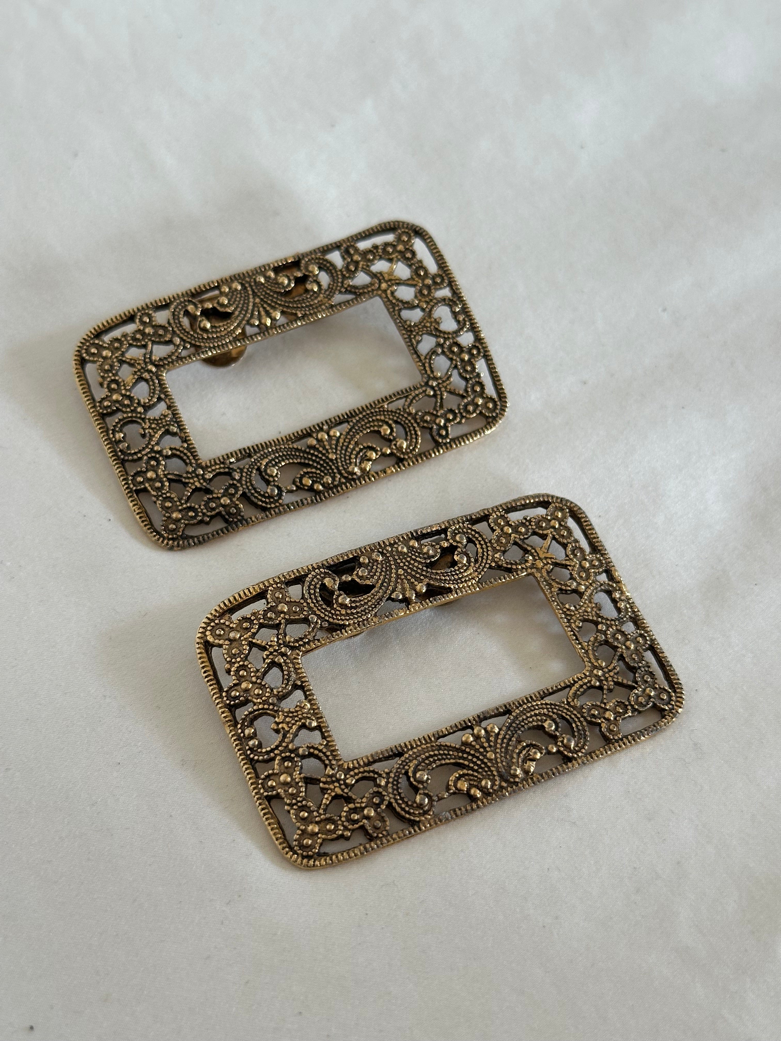 Musi Gold Shoe Clips