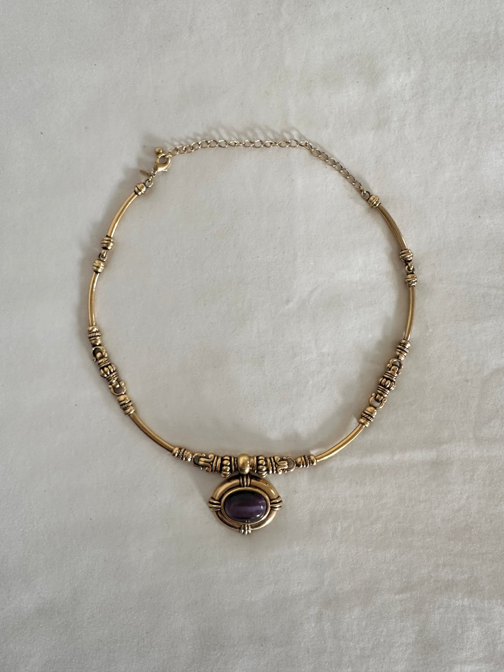 Vintage Avon Gold-Tone Cabochon Choker Necklace