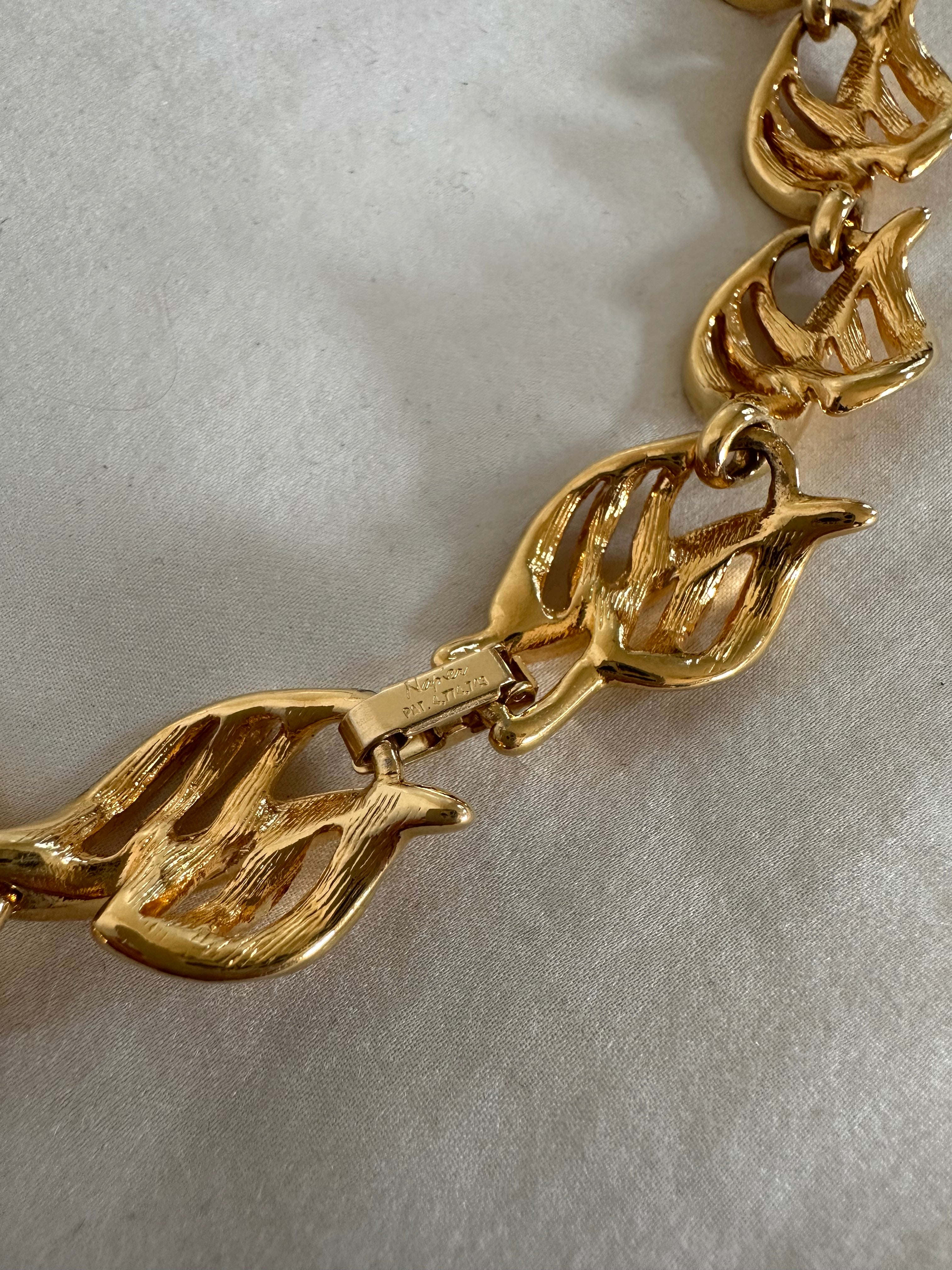 Napier Leaf Link Choker Necklace