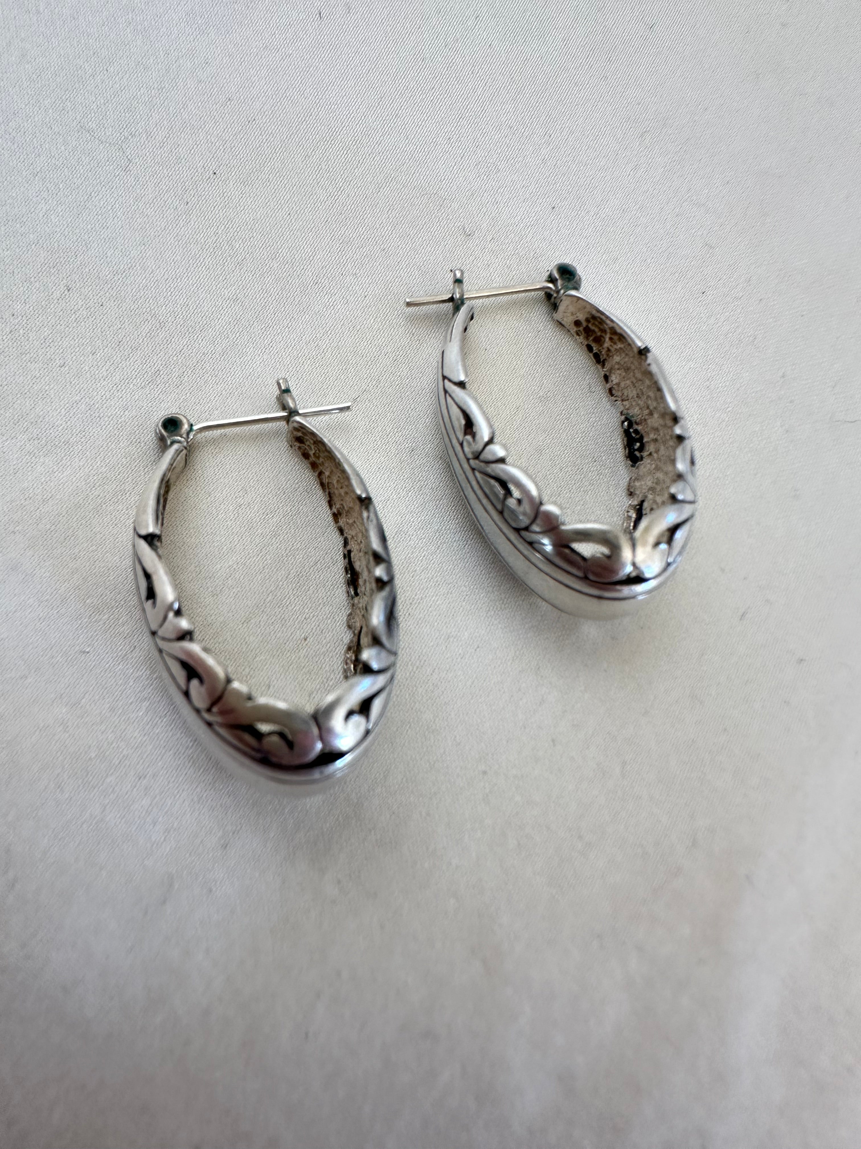 Jezlaine Sterling Silver Hoops
