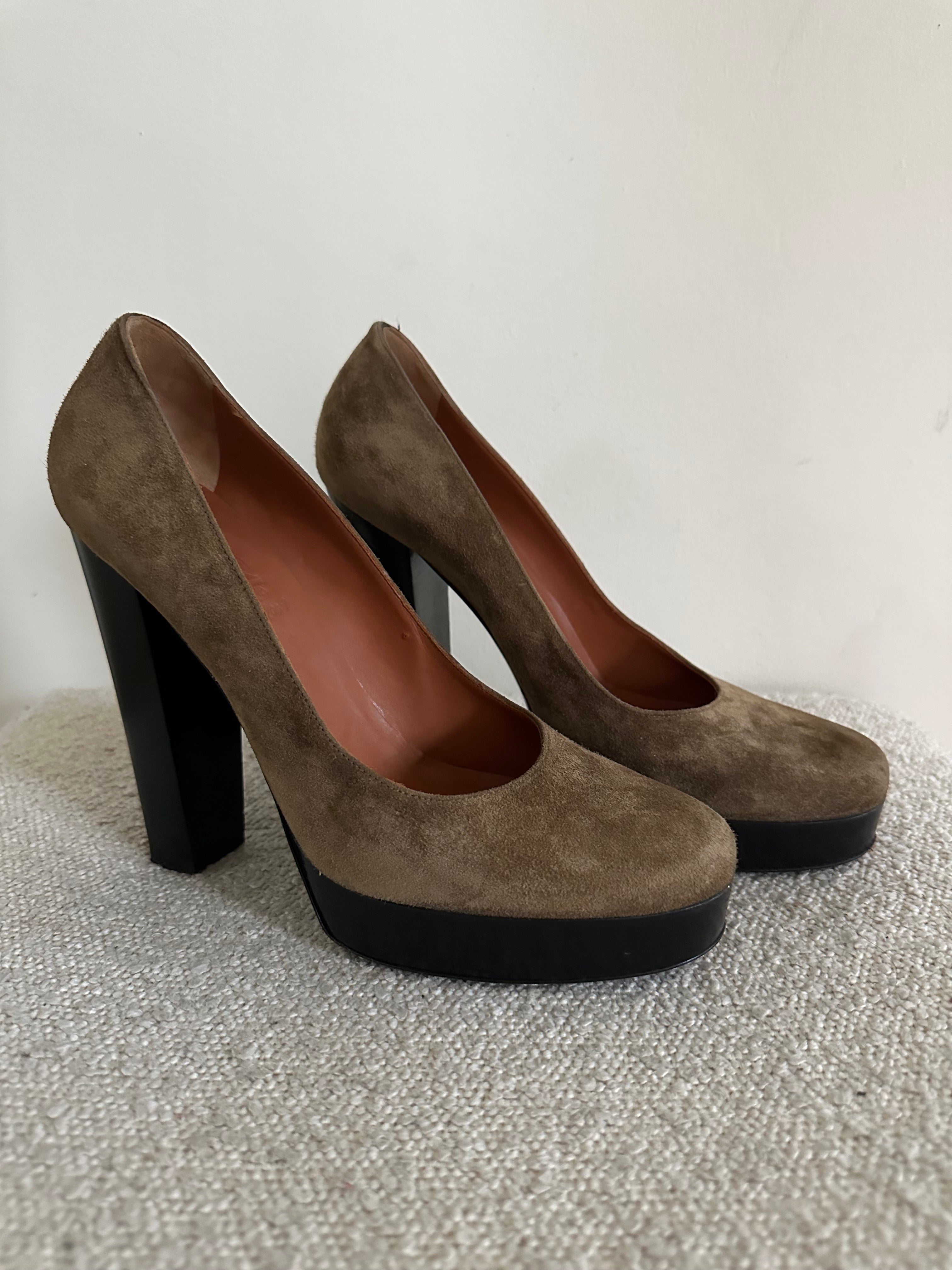 Lanvin Paris Green Suede Platform Heels — River Collection (2009)