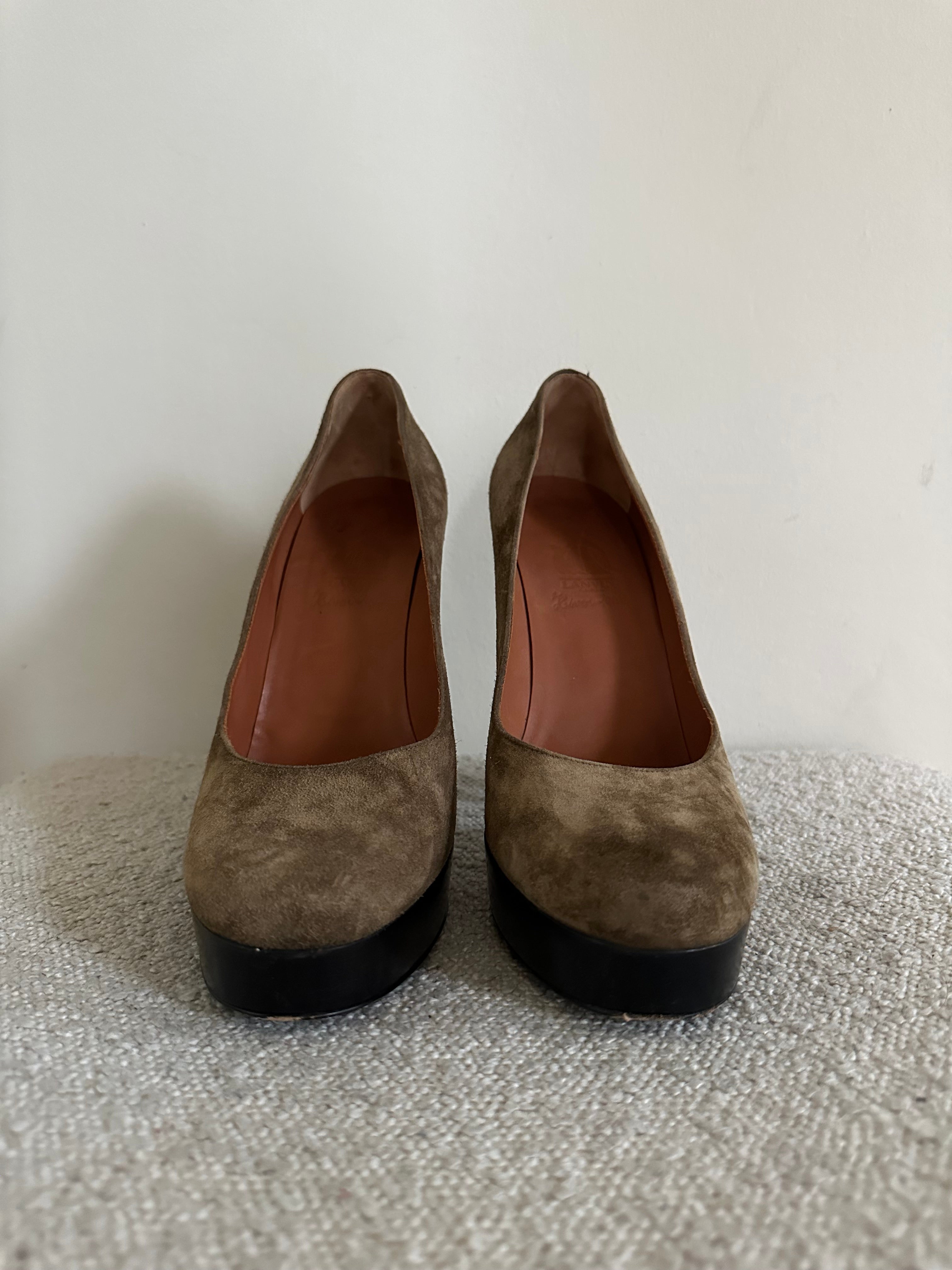 Lanvin Paris Green Suede Platform Heels — River Collection (2009)