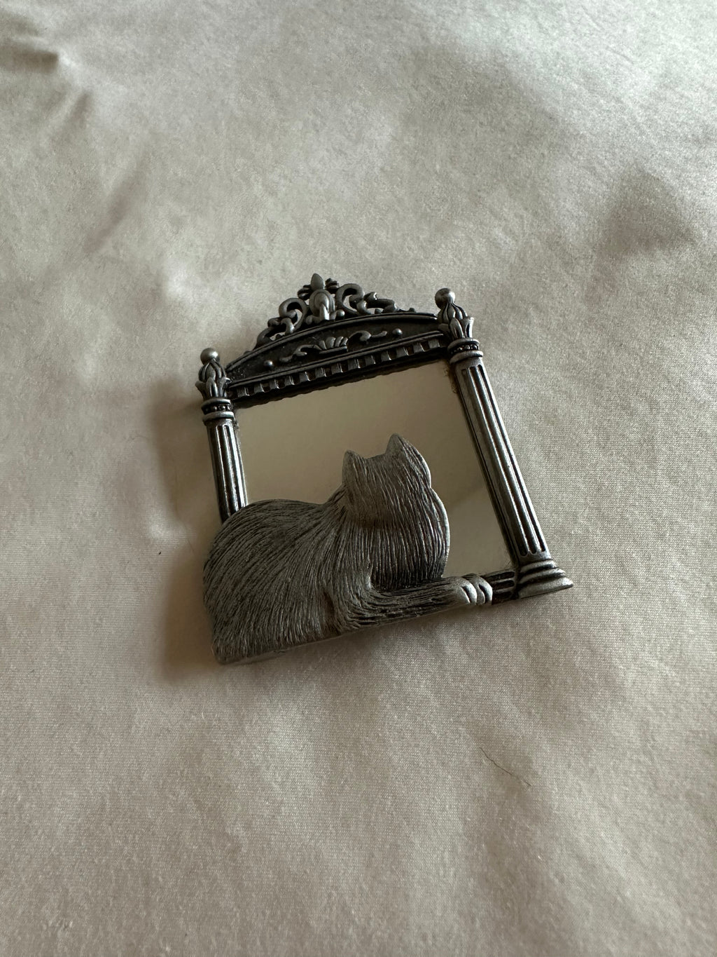 JJ Silver Cat Vanity Mirror Brooch
