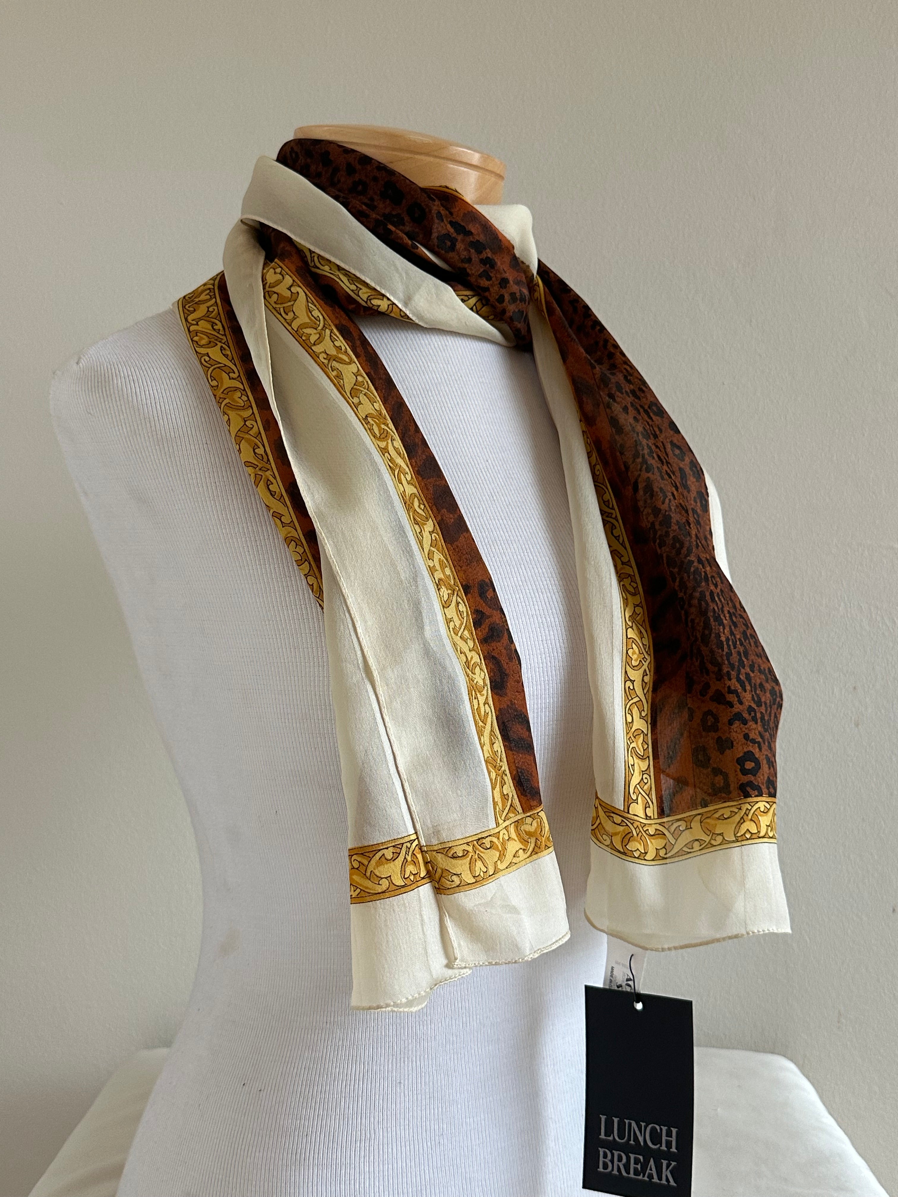 Leopard Border Scarf