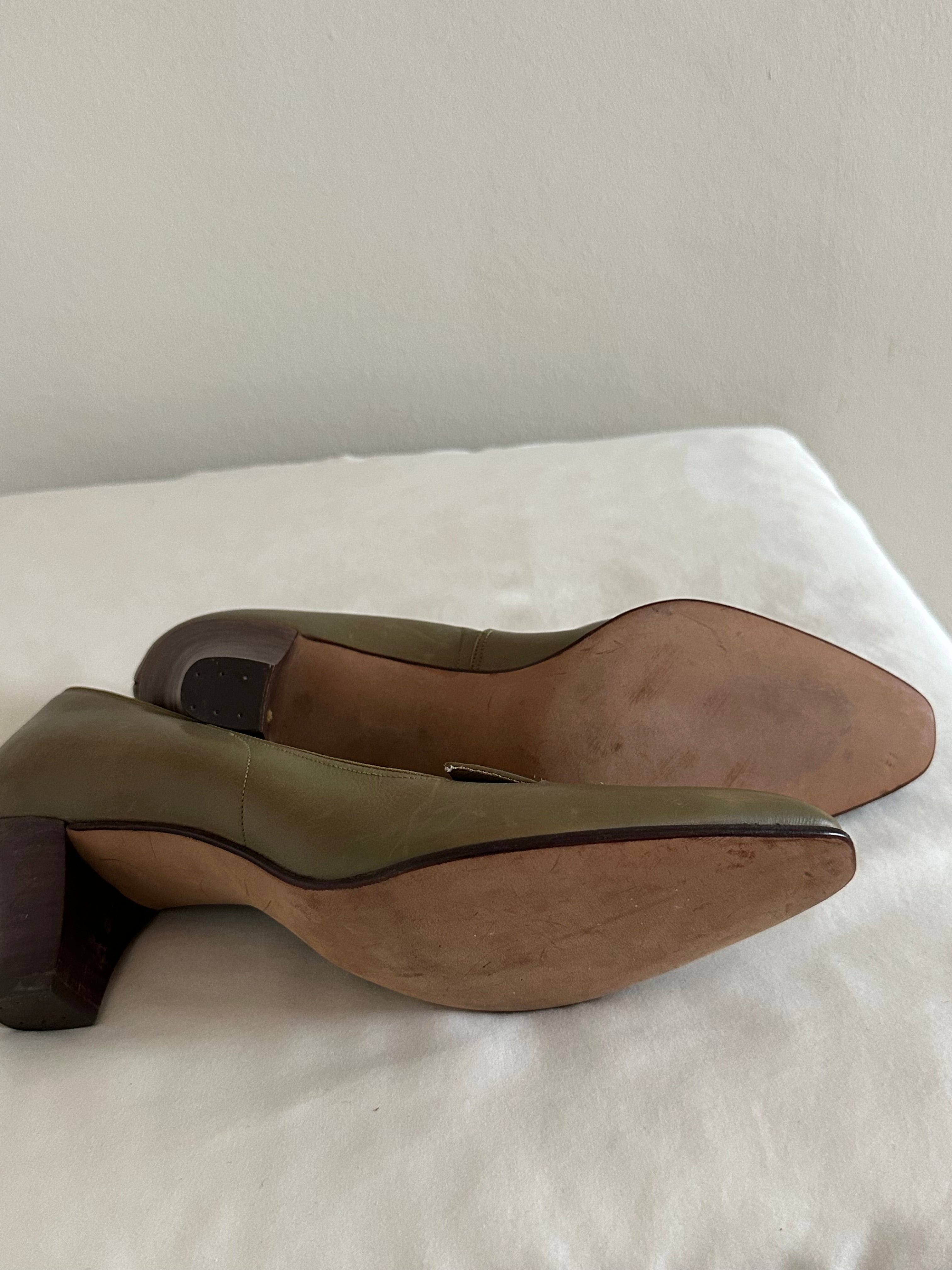70s Olive Green Leather Heels