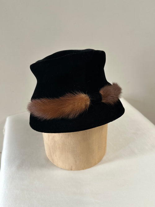 50s/60s Velvet and Fur Hat