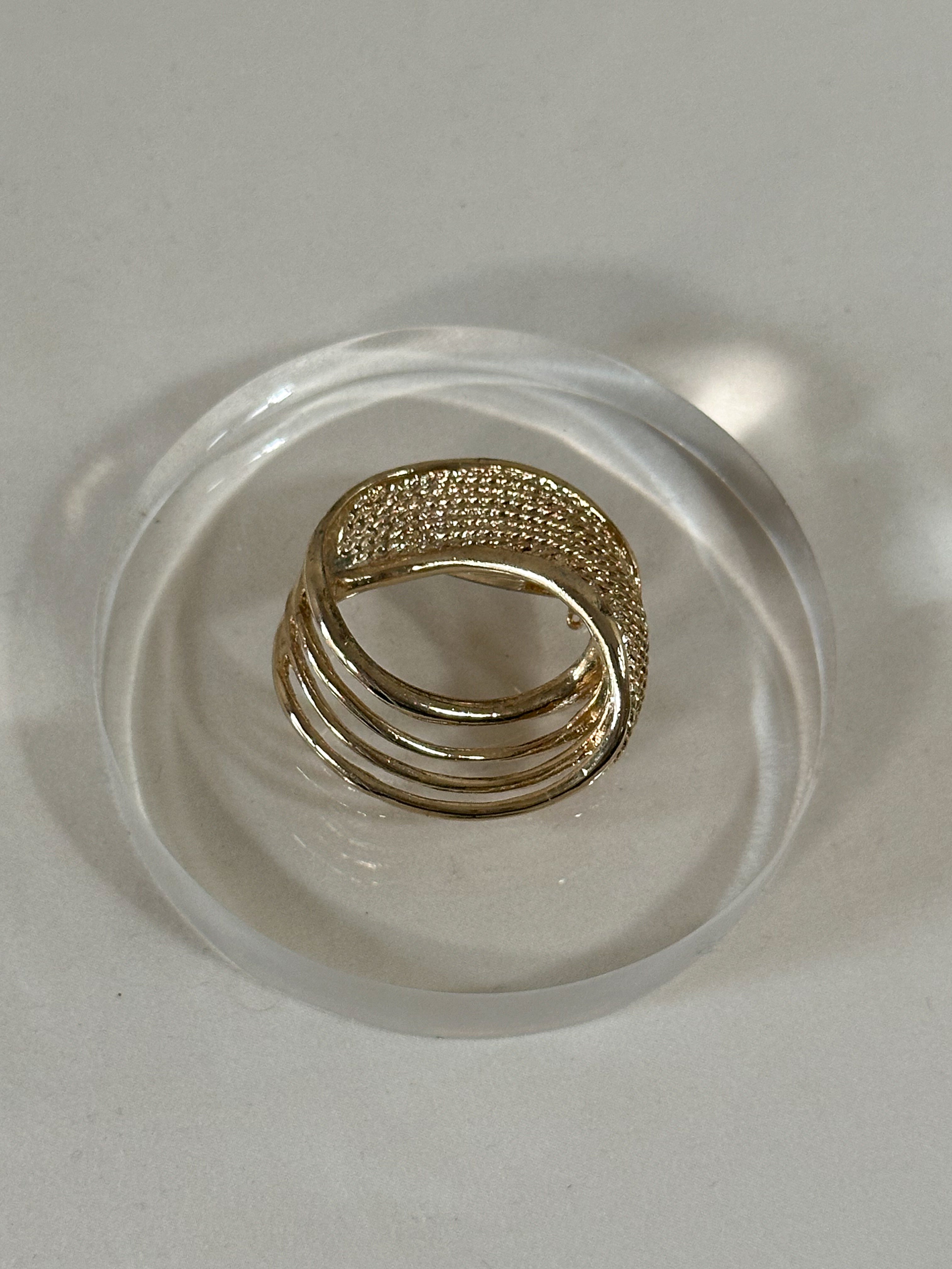 Loop Brooch