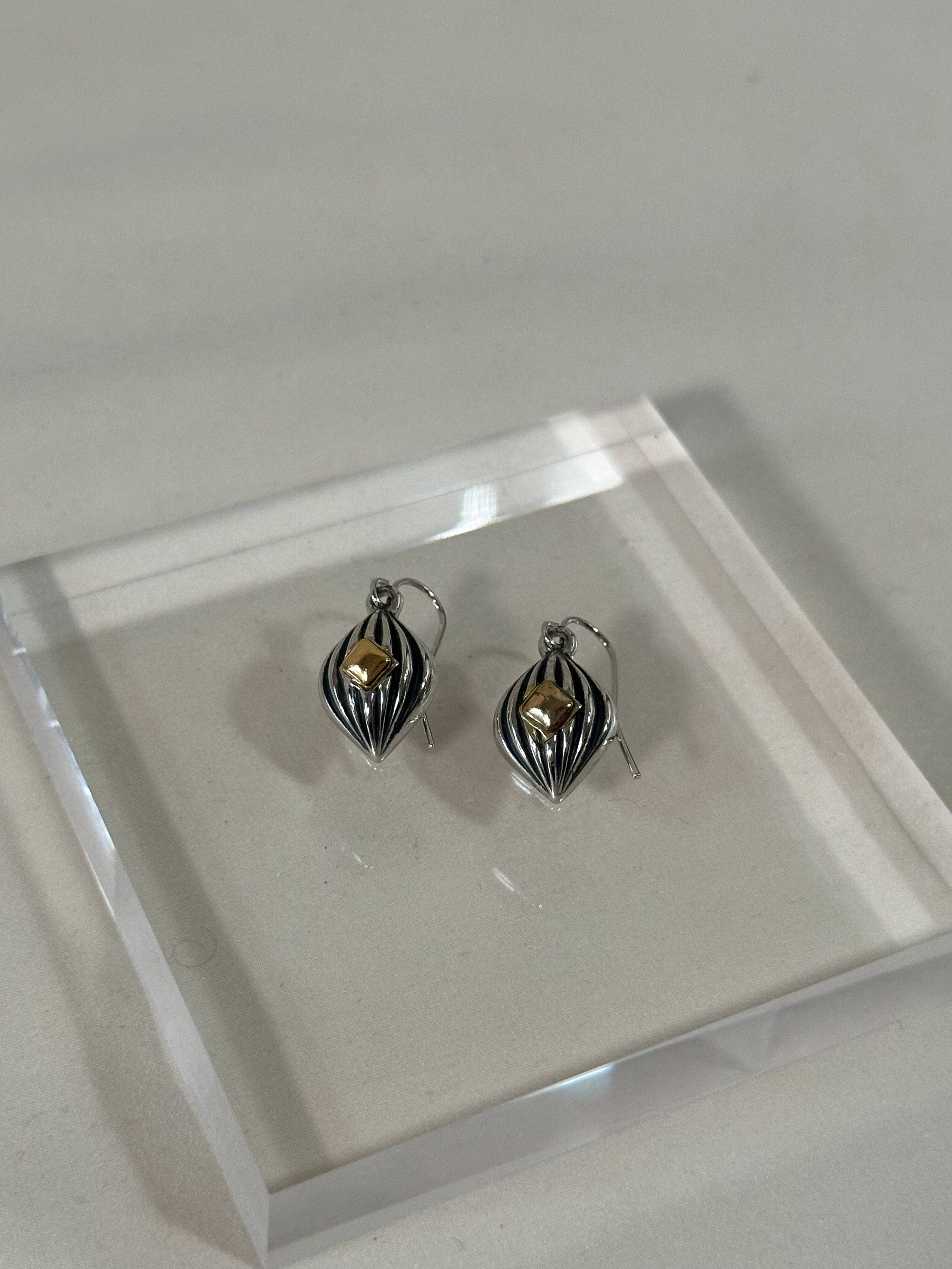 Two-Tone Fan Drop Earrings