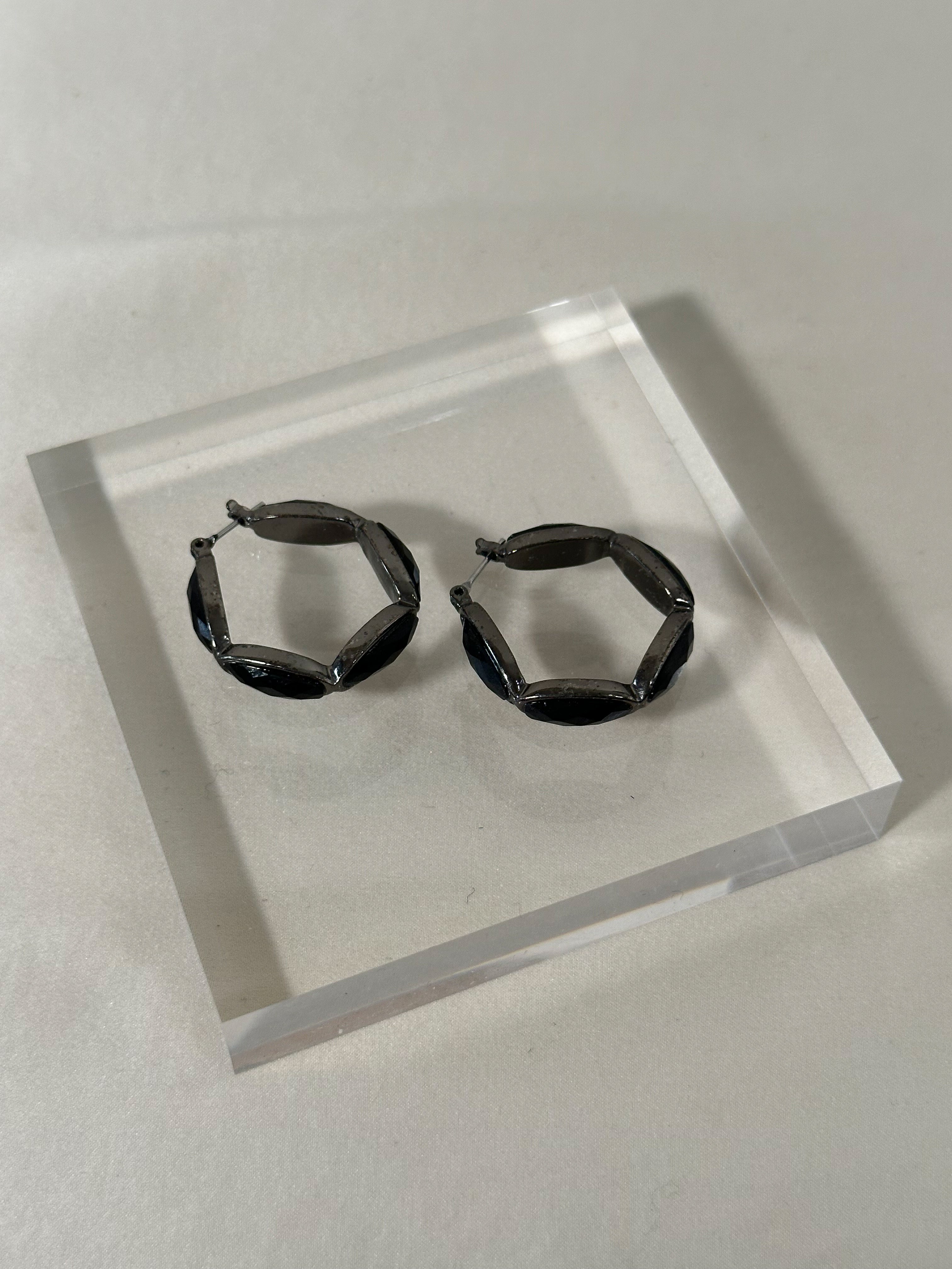 Black Faceted Gem Geometric Hoop Earrings