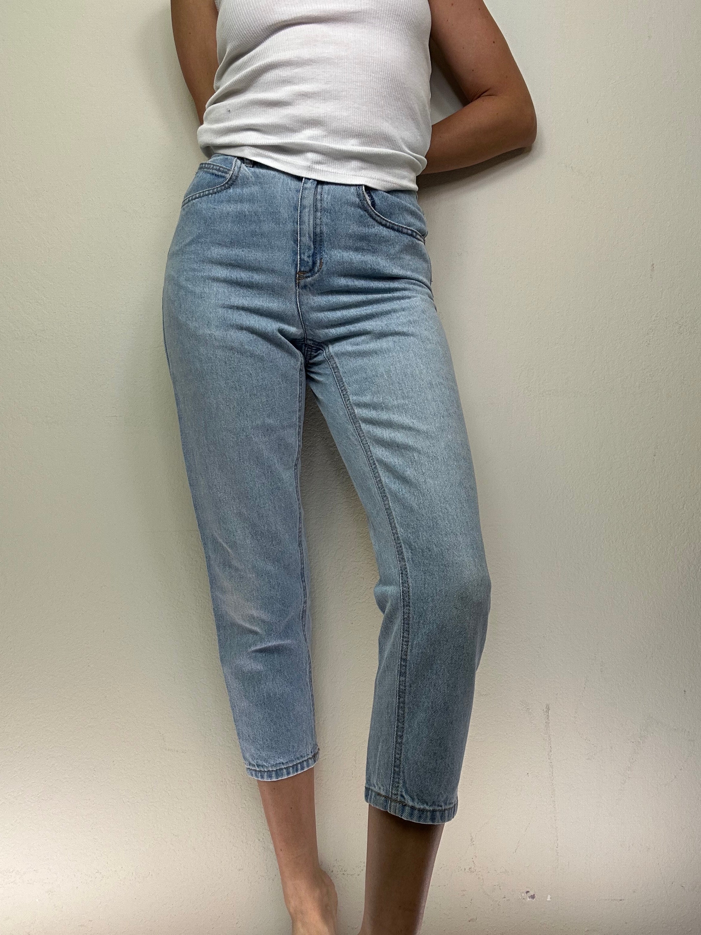 Liz Claiborne Cropped Mom Jeans