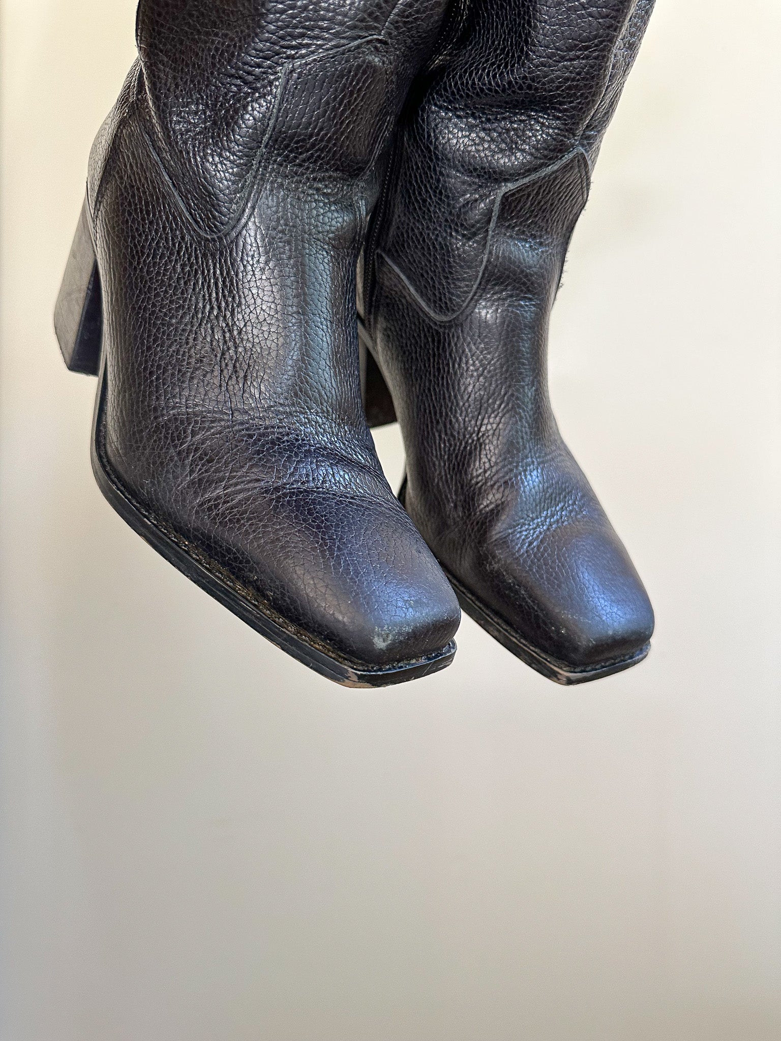 [Modern] Vince Camuto Sangeti Extra Wide Calf Boots