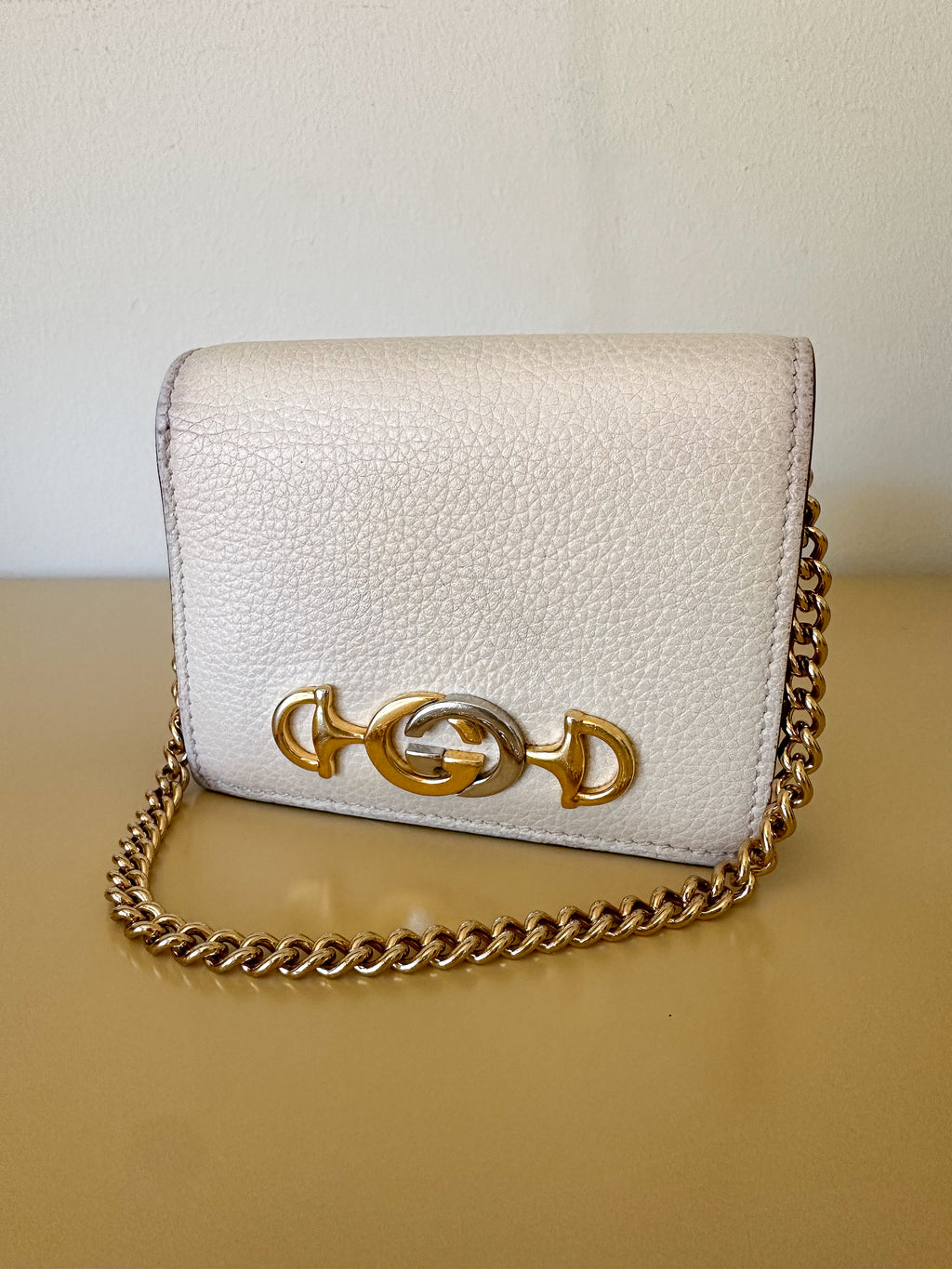 Gucci Zumi Wallet on Chain