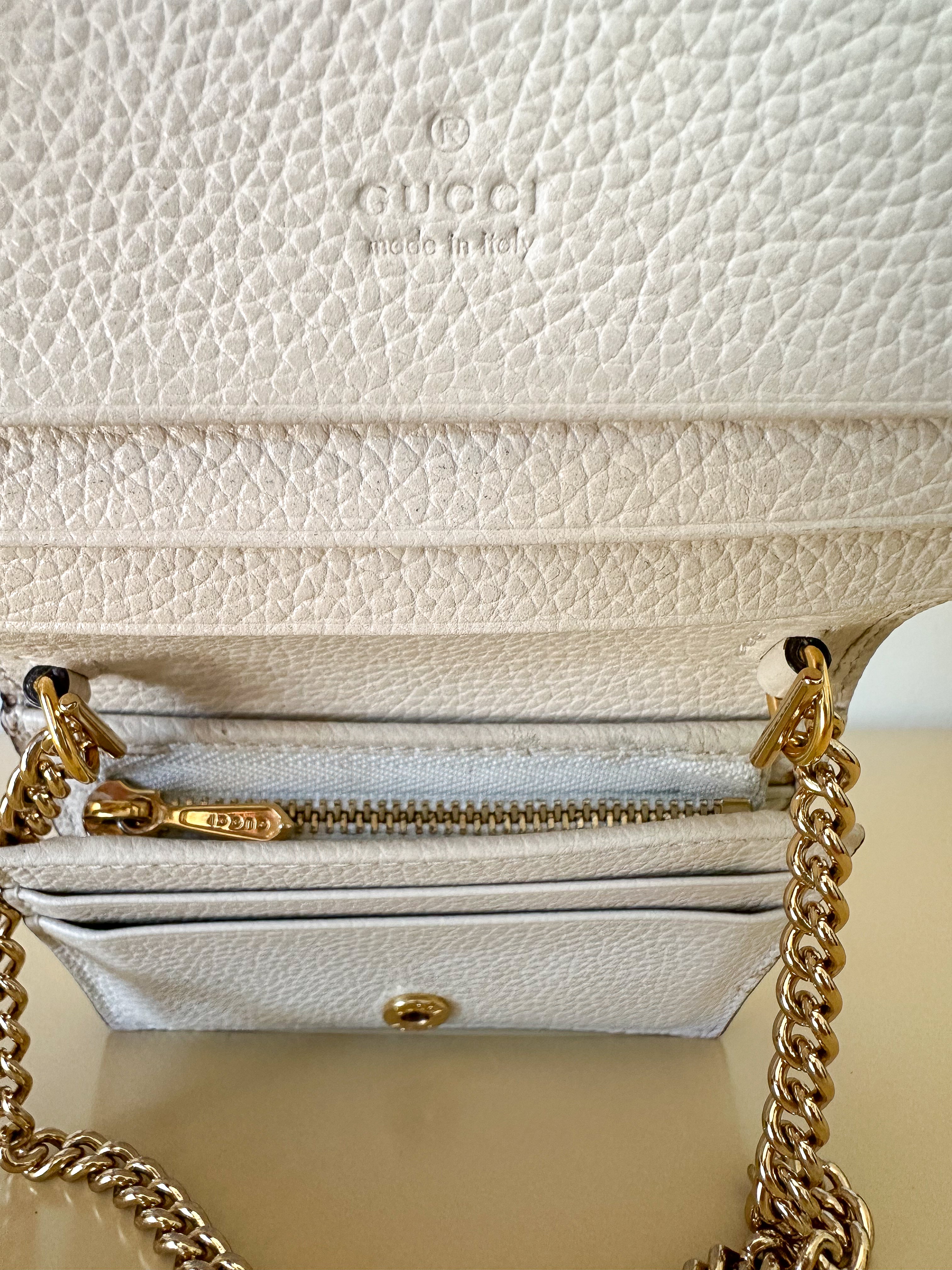 Gucci Zumi Wallet on Chain