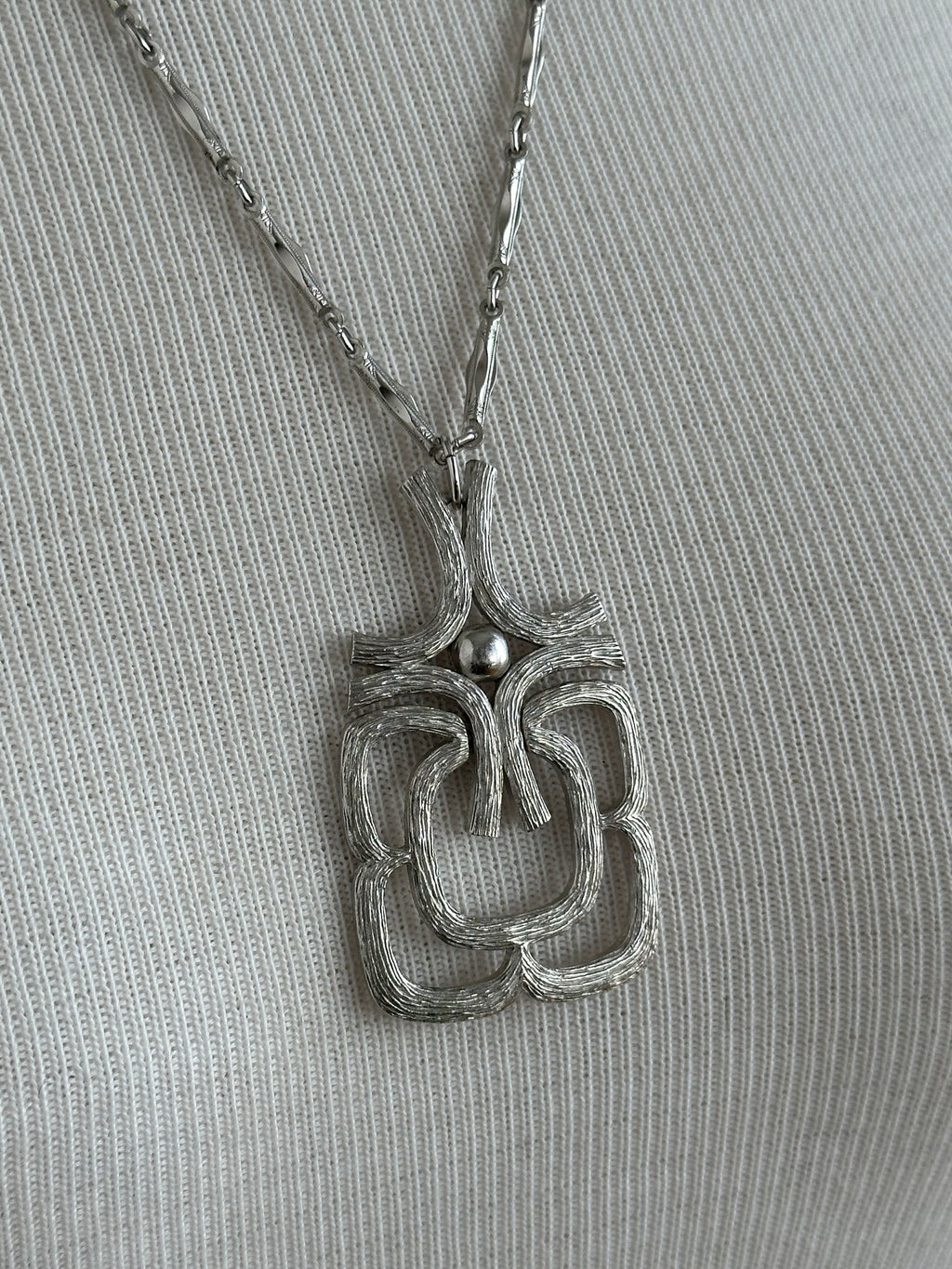 Avon Brutalist Necklace