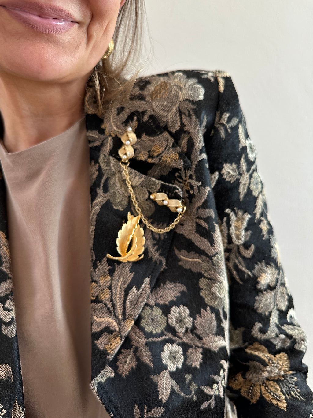 Textured Leaf Brooch